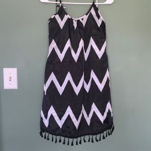 Black and White Bathing Suit Coverup ❤️